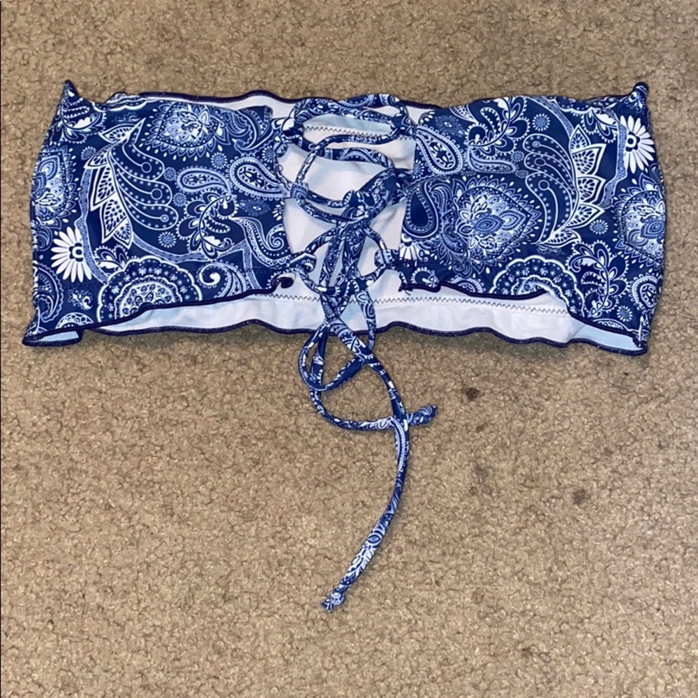 Strapless Bikini!! - Picture 2 of 3